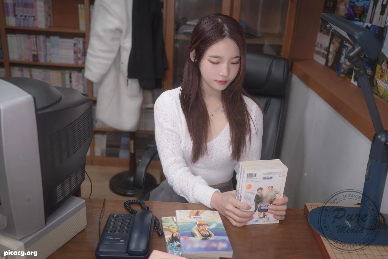 Yeha (예하) NO.022 Pure Media Vol.273 Yeha (예하) Dreaming with library girl [201P 375.21MB] - 在线看可下载原图