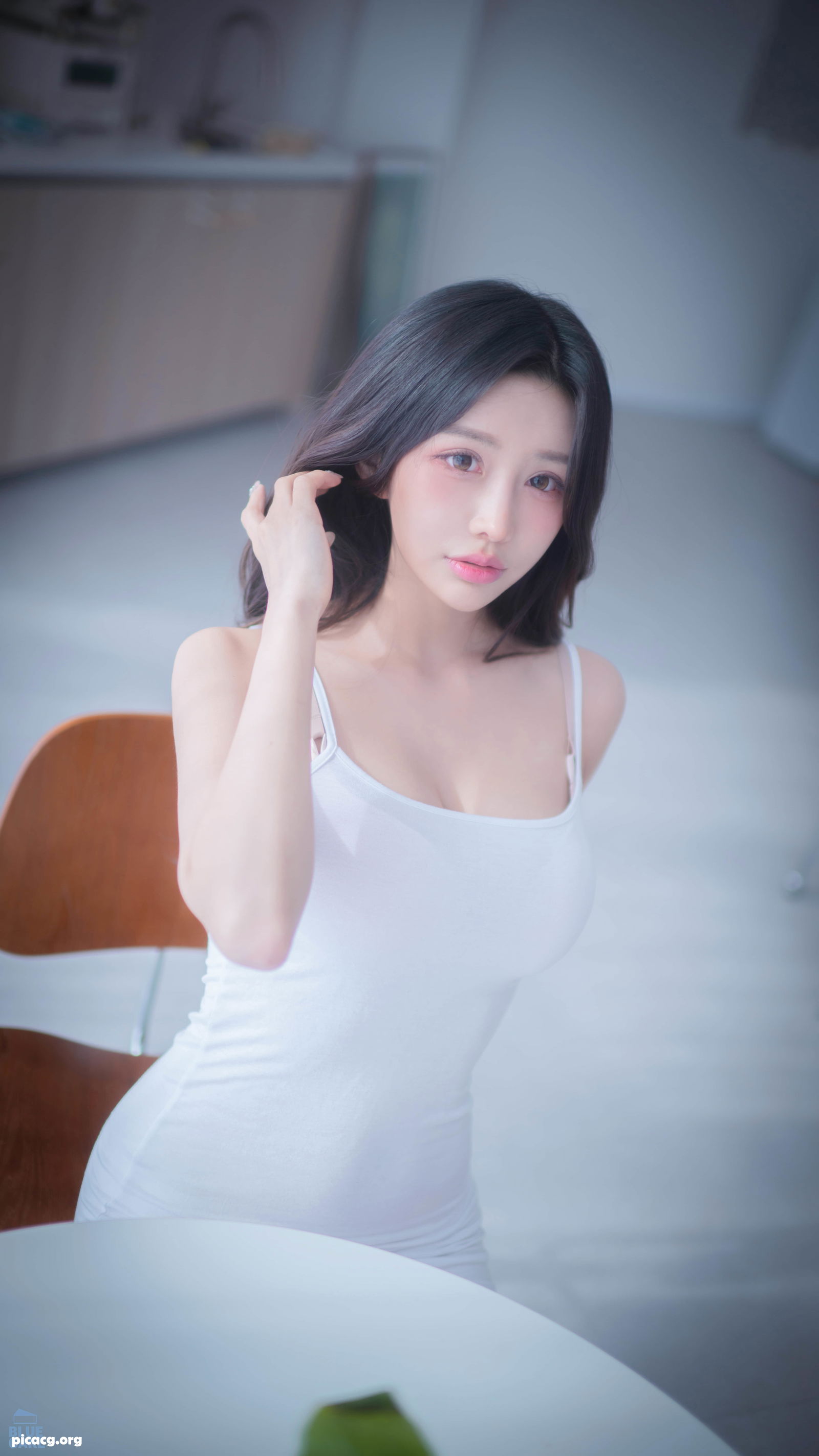 YeonYu (연유) NO.005 BLUECAKE YeonYu (연유) Real Boob (RED.Ver + Video) [190P 1V 2.44GB] - 在线看可下载原图