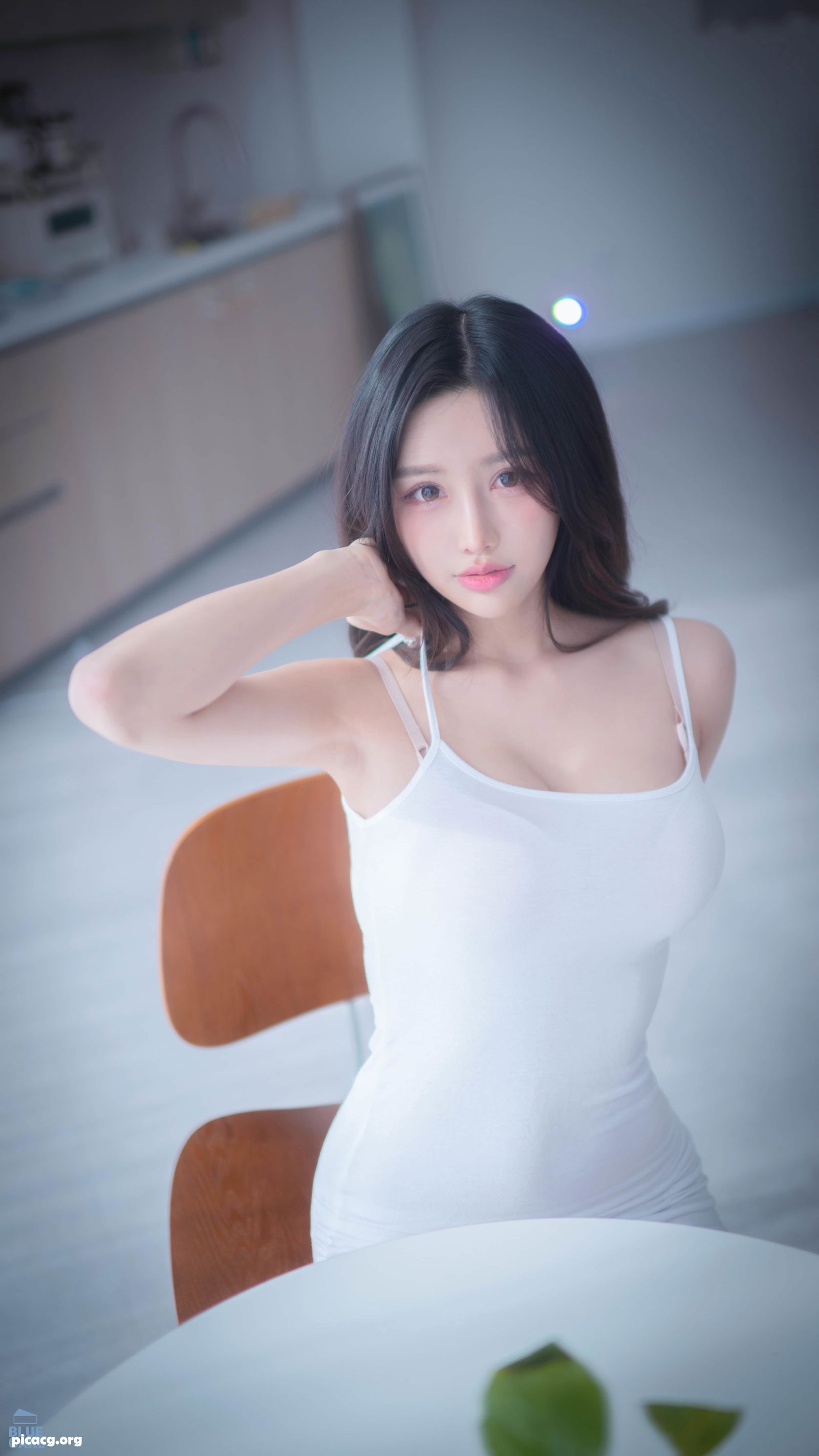 YeonYu (연유) NO.005 BLUECAKE YeonYu (연유) Real Boob (RED.Ver + Video) [190P 1V 2.44GB] - 在线看可下载原图