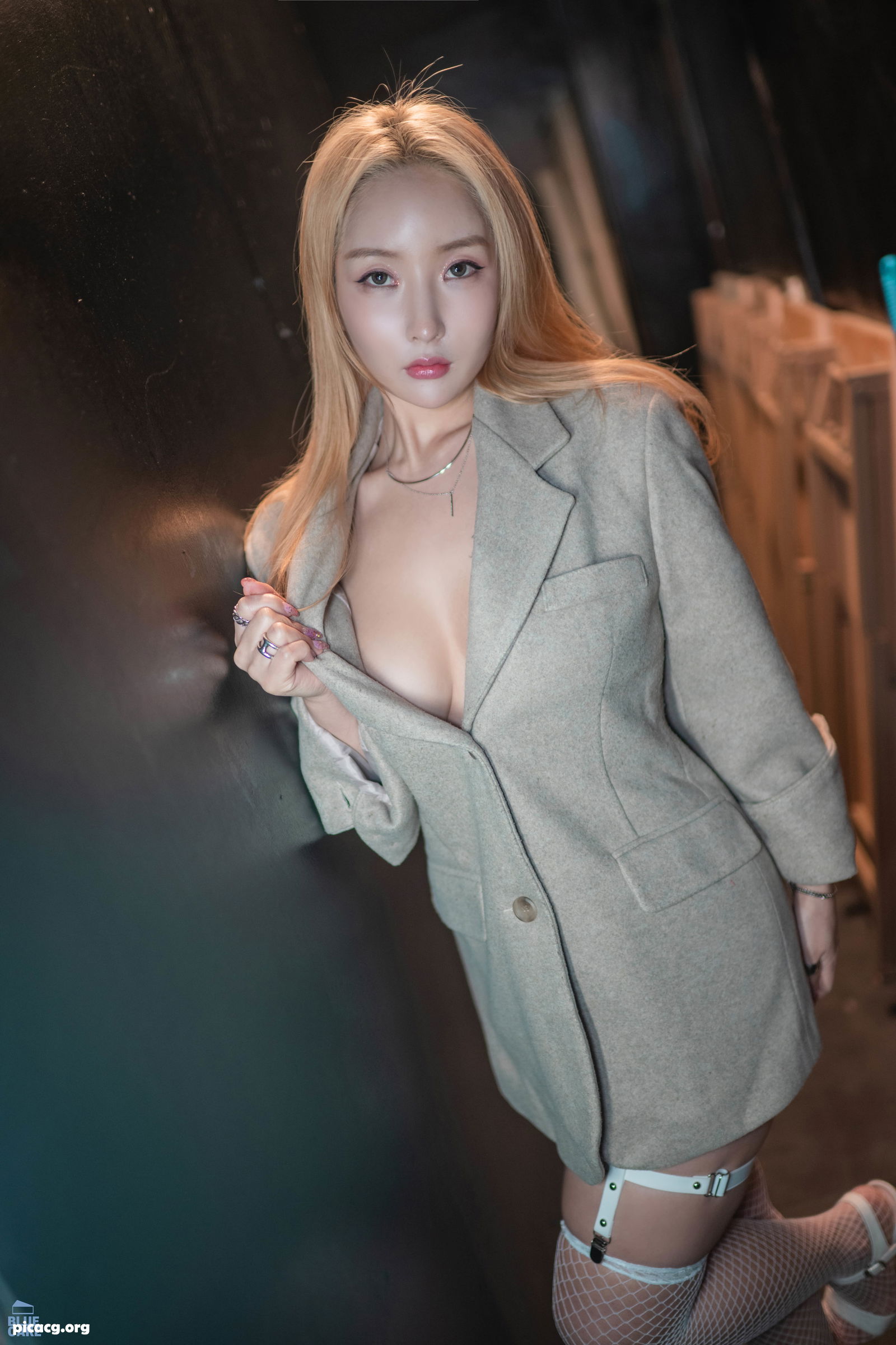 Jinju(징쥬) NO.015 BLUECAKE JinJu_The Back Stage_no1_RED+ [59P 1.38GB] - 在线看可下载原图