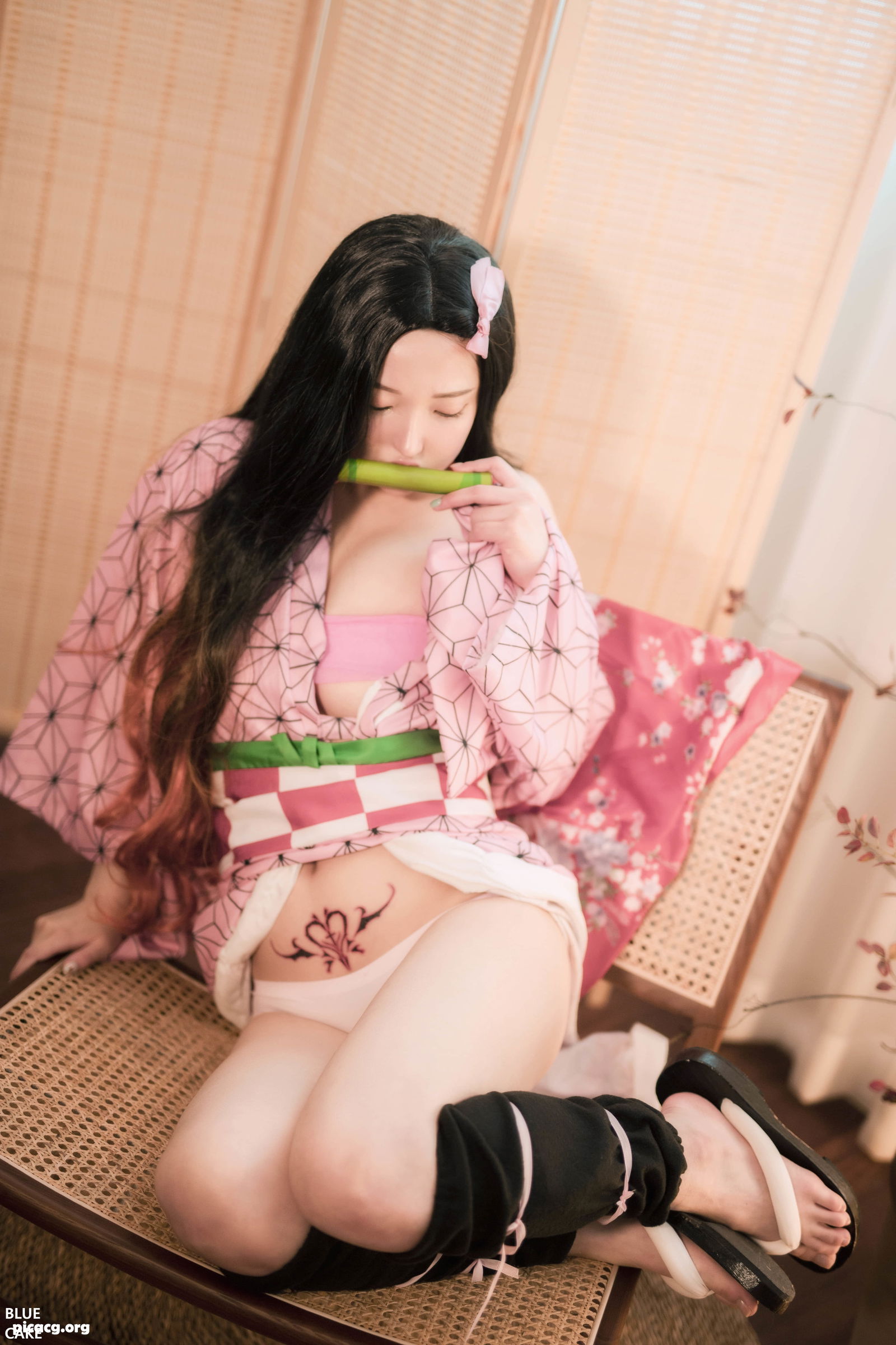 孙乐乐(SonYeEun(손예은)) NO.001 BLUECAKE Vol.0007 Pink Oni [100P 1.1GB] - 在线看可下载原图