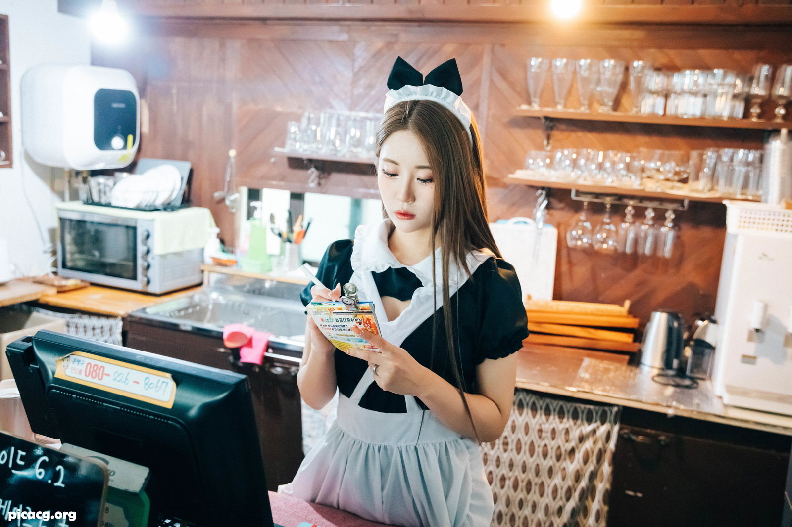 Bomi(보미) NO.076 LOOZY Maid cafe [174P 3.25GB] - 在线看可下载原图