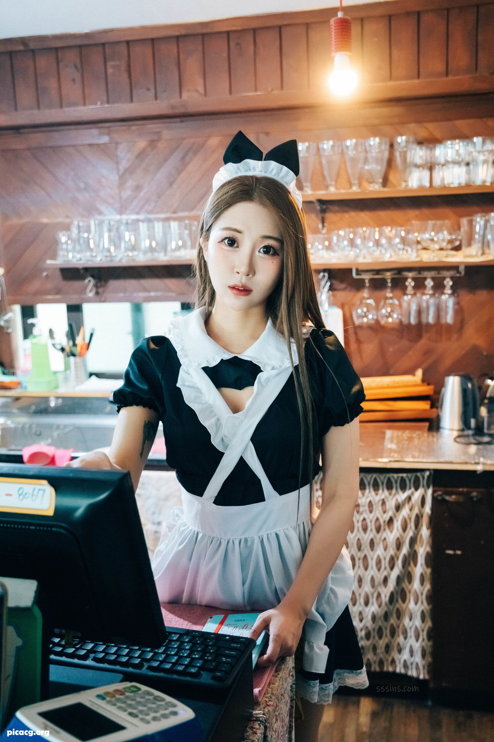 Bomi(보미) NO.076 LOOZY Maid cafe [174P 3.25GB] - 在线看可下载原图