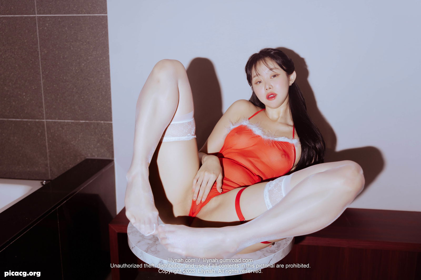 Inah(이나) NO.030 Lilynah Lw086 Vol.36 Santa girl [71P 167.83MB] - 在线看可下载原图