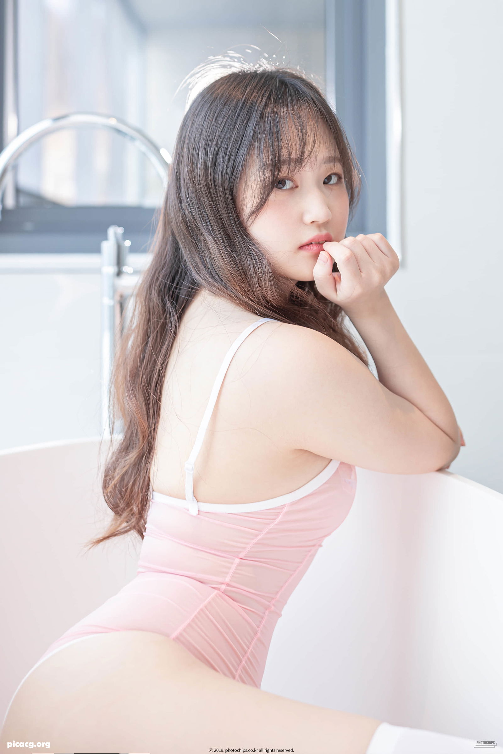 Sia(시아) NO.NO.035 PhotoChips Vol.83 No.3 (시아) [111P 308.19MB] - 在线看可下载原图