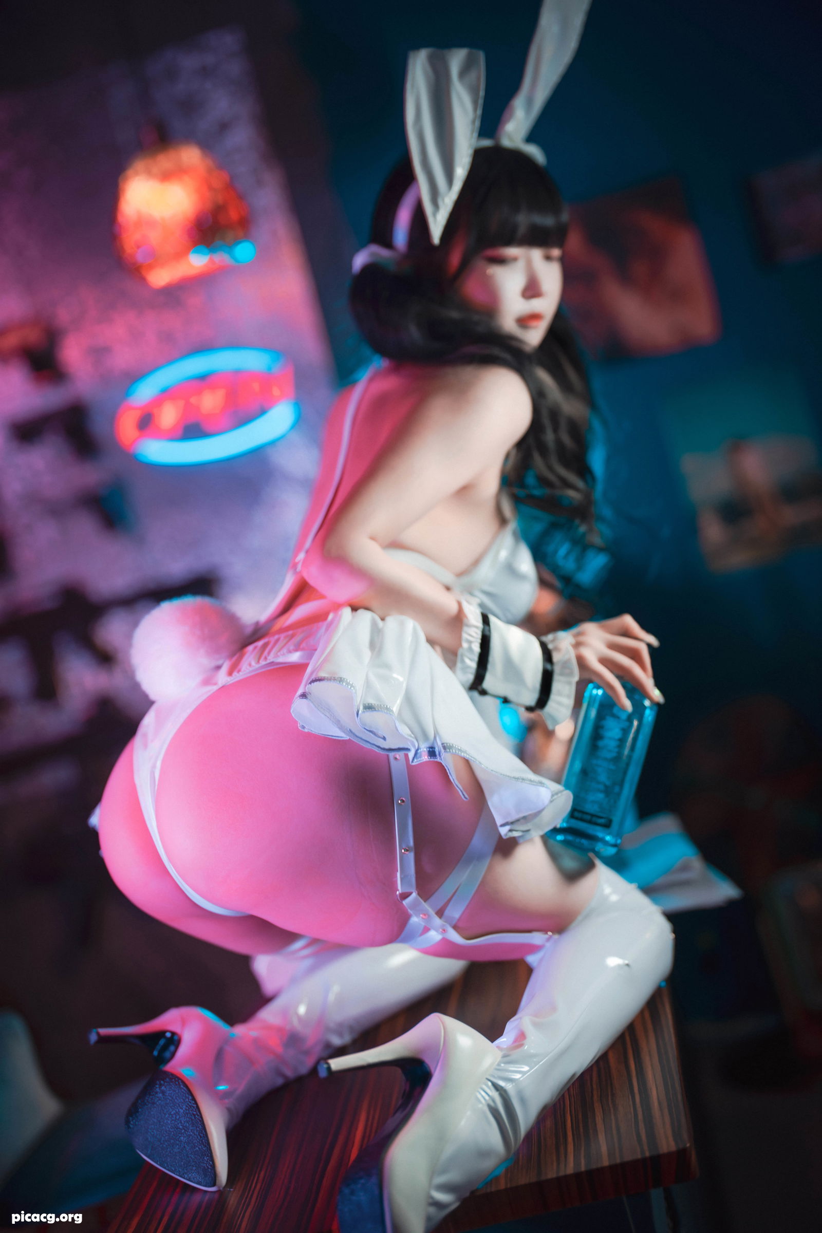 Aram(아람) NO.025 DJAWA Photo Tame Your Bunny [165P 3.99GB] - 在线看可下载原图