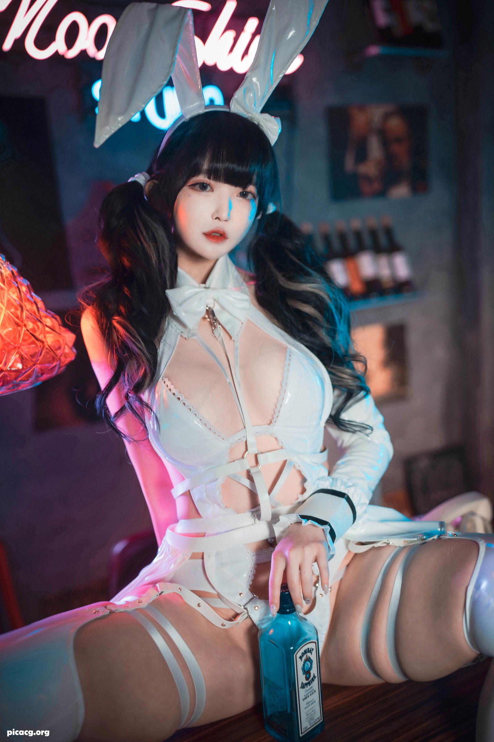 Aram(아람) NO.025 DJAWA Photo Tame Your Bunny [165P 3.99GB] - 在线看可下载原图