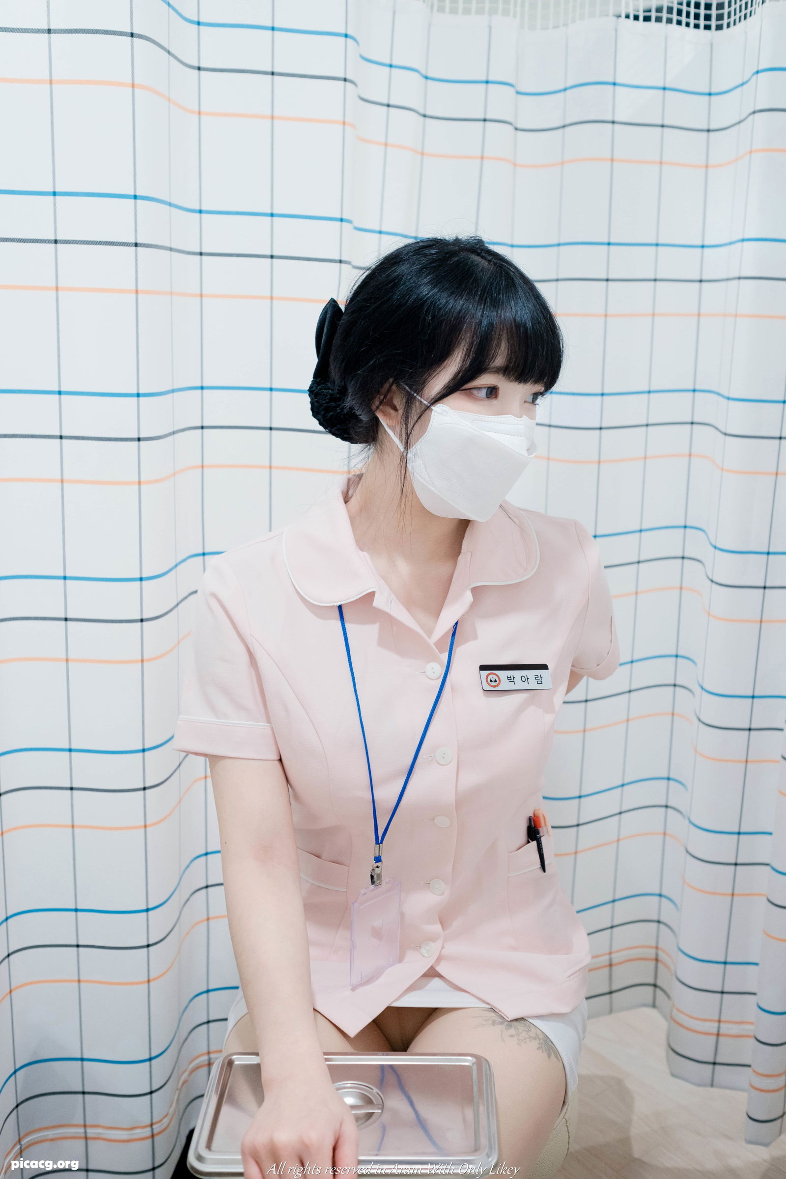 Aram(아람) NO.016 LIKEY A urologist Nurse [55P 902.63MB] - 在线看可下载原图
