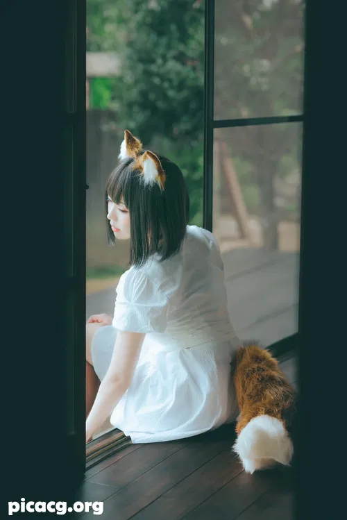 ElyEE子 NO.112 23.July B Dongitsune ~White dress 白洋裝狐少女 [59P 2V 166.68MB] - 在线看可下载原图