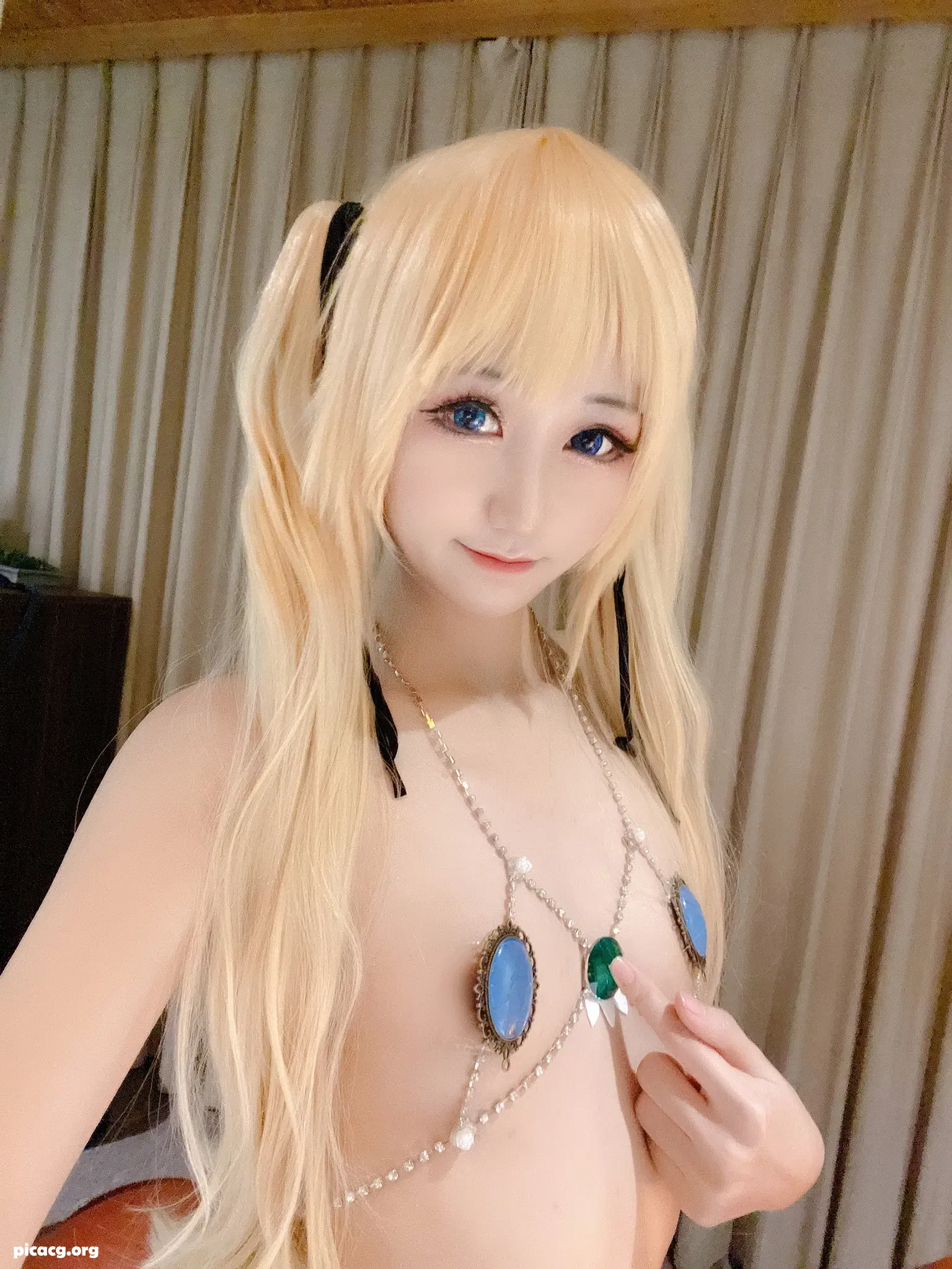 KuukoW NO.014 Marie Rose Fortune Bikini Selfie Set [33P 65.78MB] - 在线看可下载原图