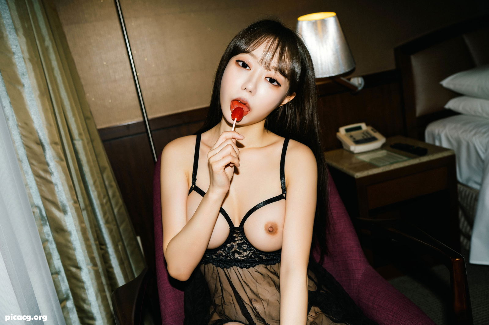 Jucy(쥬시) NO.020 Moon Night Snap Candy girl [83P 1V 417.99MB] - 在线看可下载原图