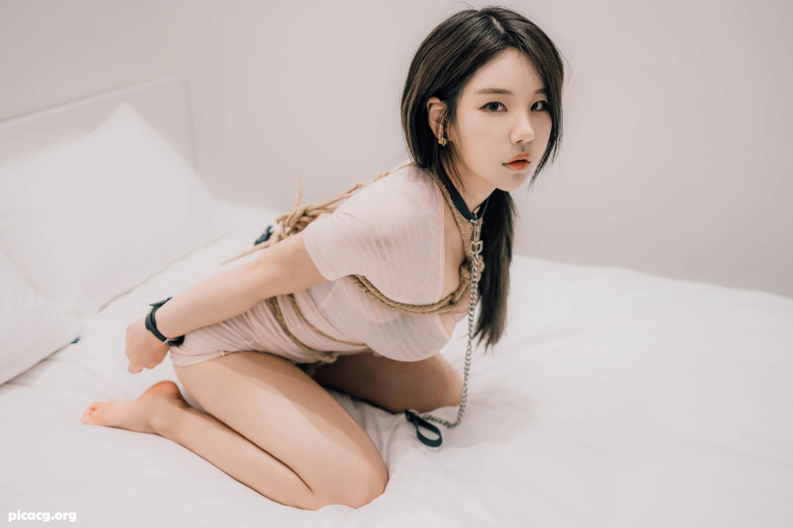 Zzyuri(쮸리) NO.019 SAINT Photolife Rope Series Special Edition [95P 1V 926.0MB] - 在线看可下载原图