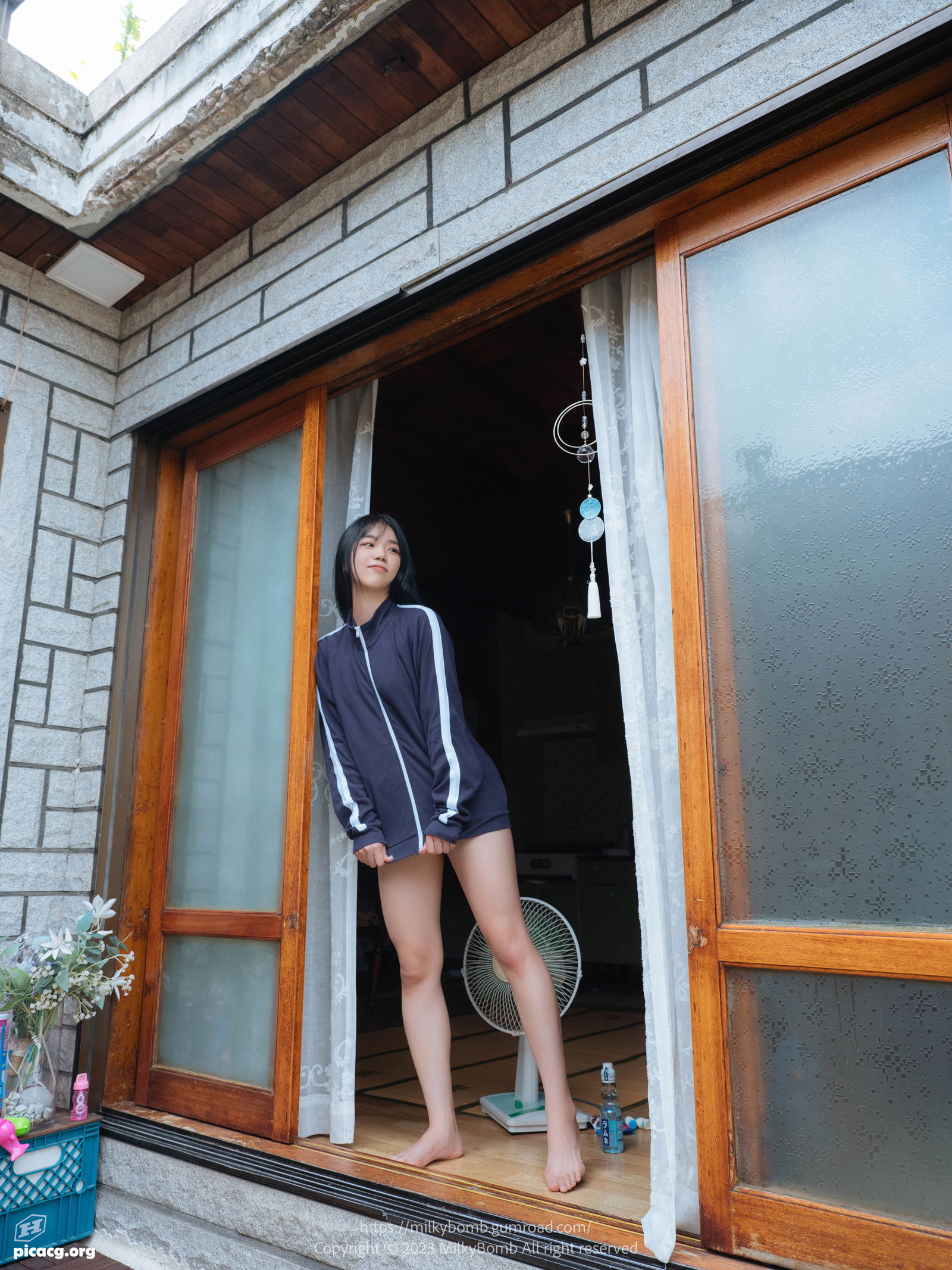 Yui NO.004 MilkyBomb Yui Vol.002 part 02 Tracksuit (유이 체육복) [98P 1V 1.64GB] - 在线看可下载原图