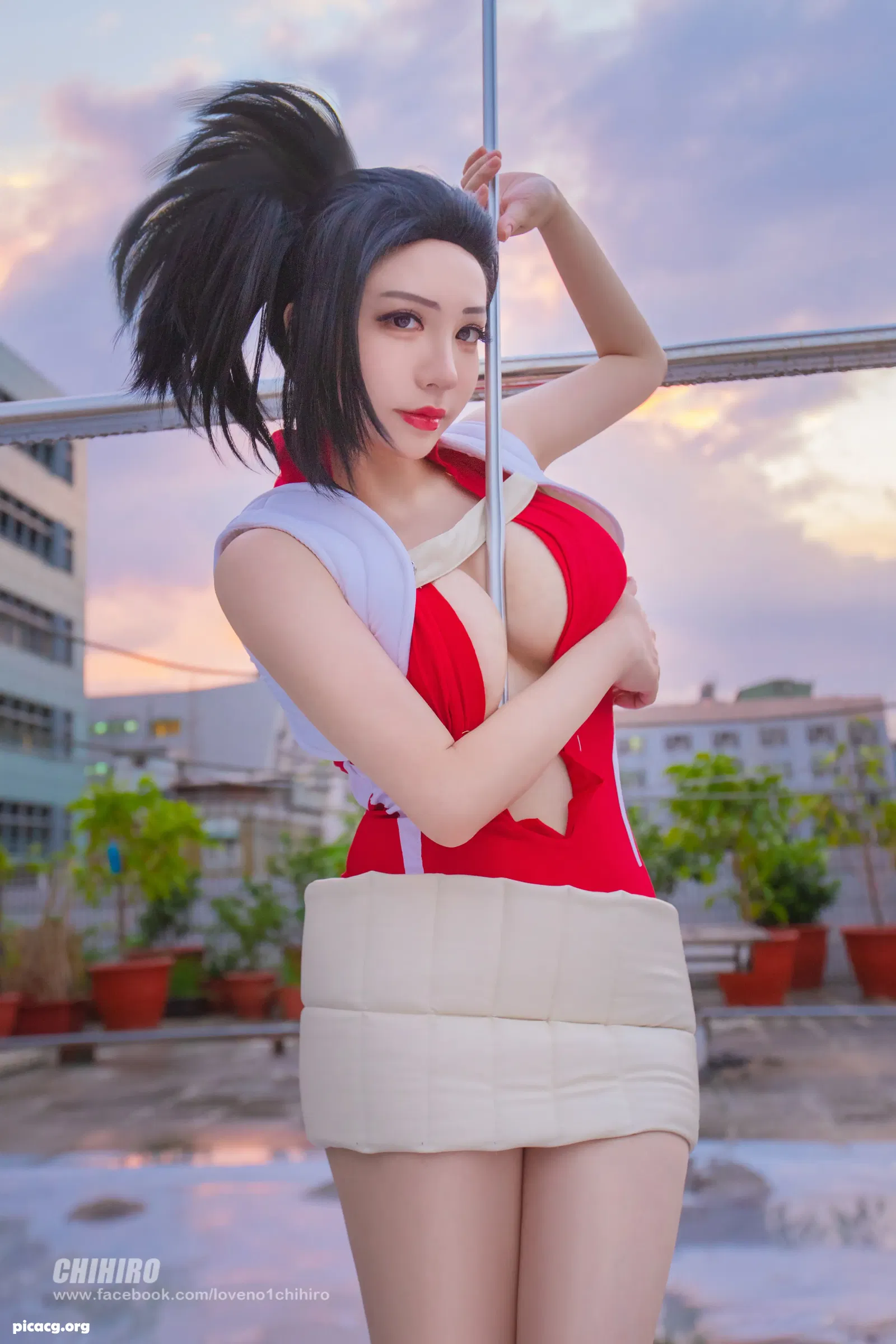 叫我千寻大人 NO.020 Momo Yaoyorozu [8P 49.93MB] - 在线看可下载原图